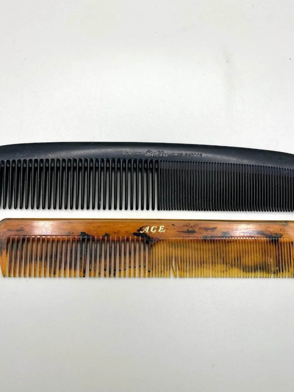 VTG ACE Faux Tortoiseshell Bolta Hard Rubber Barber Hair Comb Lot Mid Century